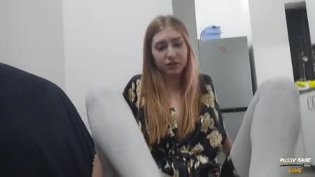 Русская вебкамщица снимает любительское порево с другом